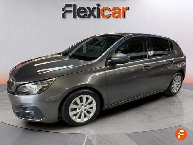 Usado Peugeot 308 Style 130 CV (95 kW) 2020 Gris / plata Berlina