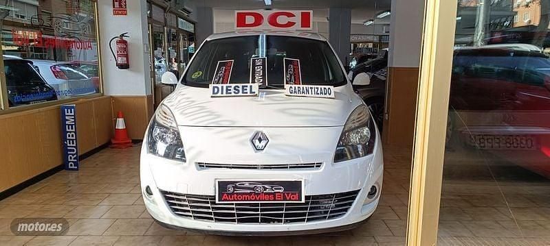 Blanco Usado 2010 Renault Grand Scénic III Dynamique Monovolumen | 5990 € - Imagen 1/4
