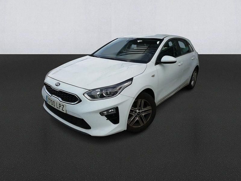 Blanco Usado 2021 Kia Ceed Utilitario | 16.000 € (Precio justo) - Imagen 1/4