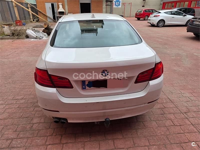 Usado BMW 520 Efficient Dynamics 184 CV (135 kW) 2013 Blanco Berlina