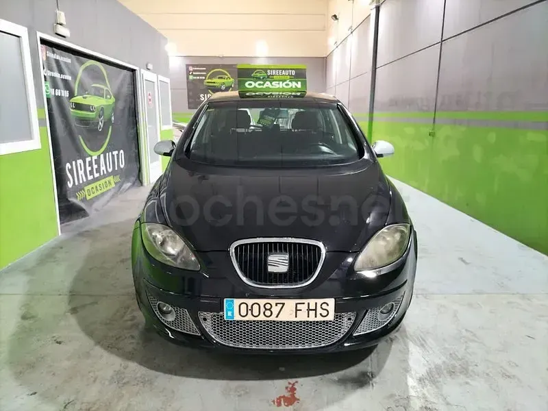 Usado Seat Altea Stylance 140 CV (102 kW) 2007 Negro Monovolumen