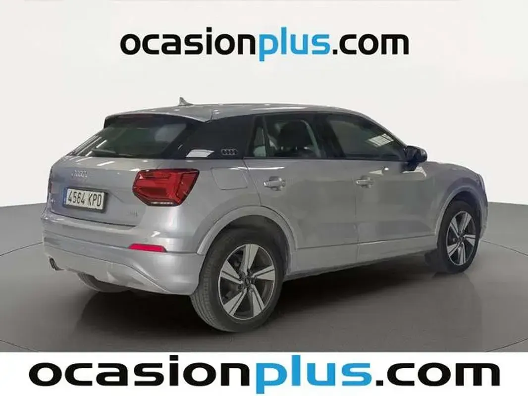 Usado Audi Q2 Sport 150 CV (110 kW) 2018 Plateado SUV