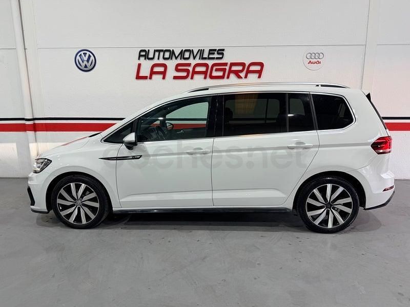 Usado VW Touran Sportline 150 CV (110 kW) 2017 Blanco Monovolumen