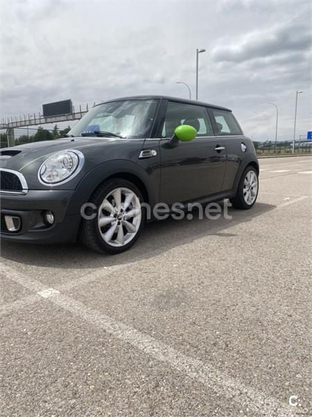 Usado Mini Cooper SD 143 CV (105 kW) 2014 Gris / plata Utilitario