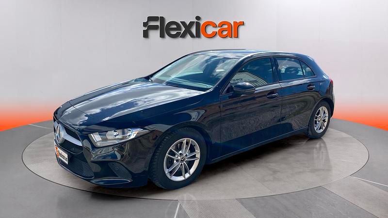 Usado Mercedes A180 136 HP (100 kW) 2020 Preto Sedan