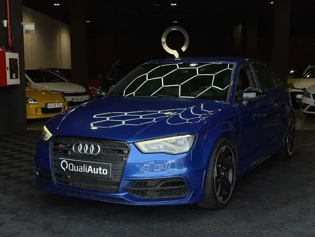 Usado Audi S3 Sportback 310 CV (228 kW) 2017 Azul Utilitario