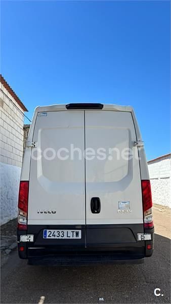 Usado Iveco Daily 170 CV (125 kW) 2012 Blanco Pickup/Camioneta