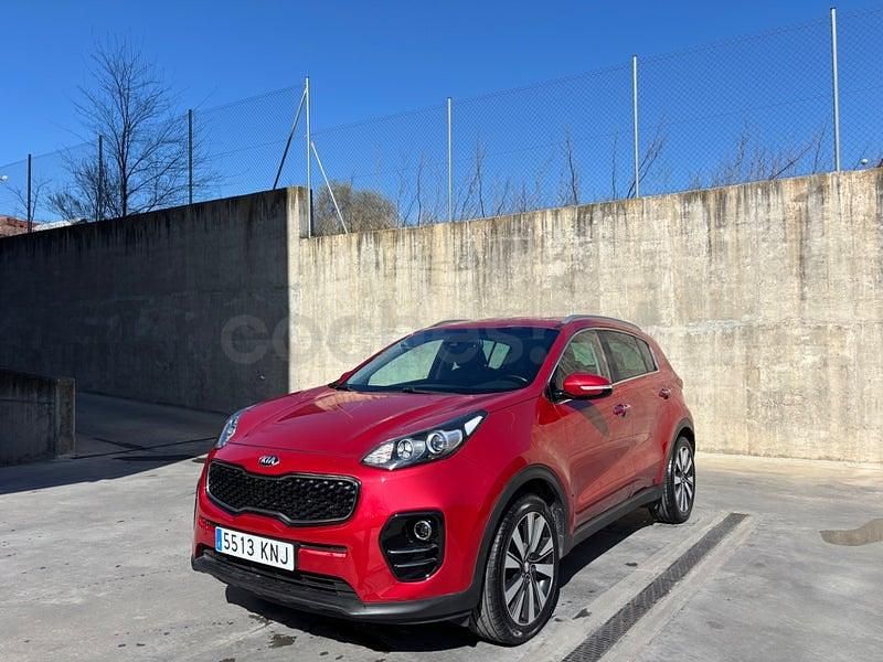 Usado Kia Sportage 115 CV (84 kW) 2018 Rojo SUV