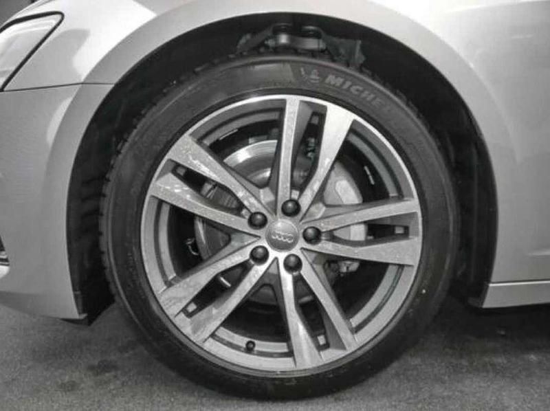 Usado Audi A6 Sport 204 CV (150 kW) 2018 Plata Familiar