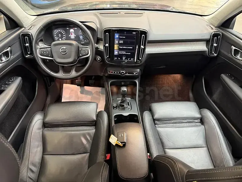 Usado Volvo XC40 Business Edition 163 CV (119 kW) 2020 Azul SUV