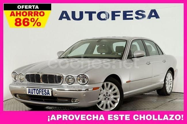 Gris / plata Usado 2003 Jaguar XJ8 Berlina | 12.950 € - Imagen 1/4