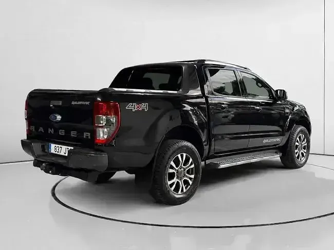 Usado Ford Ranger Wildtrack 200 CV (147 kW) 2016 Negro Pickup/Camioneta