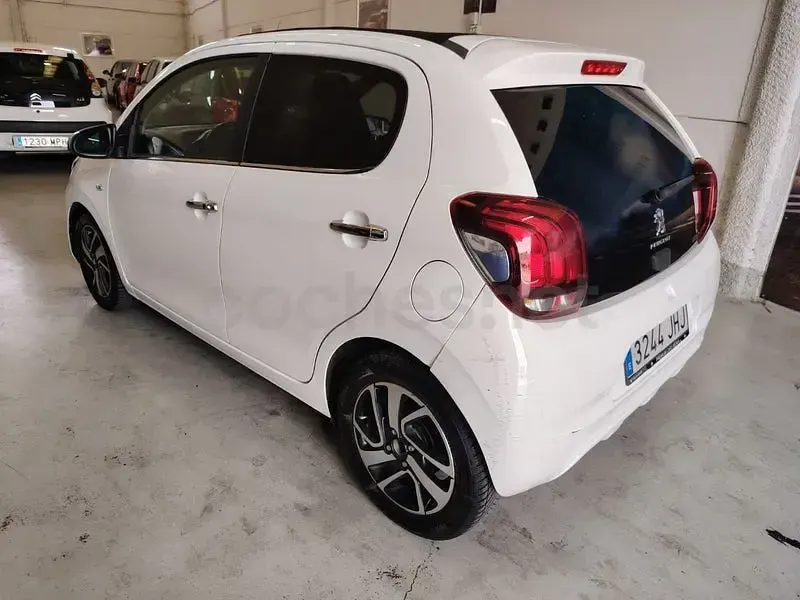 Usado Peugeot 108 Allure 82 CV (60 kW) 2015 Blanco Berlina