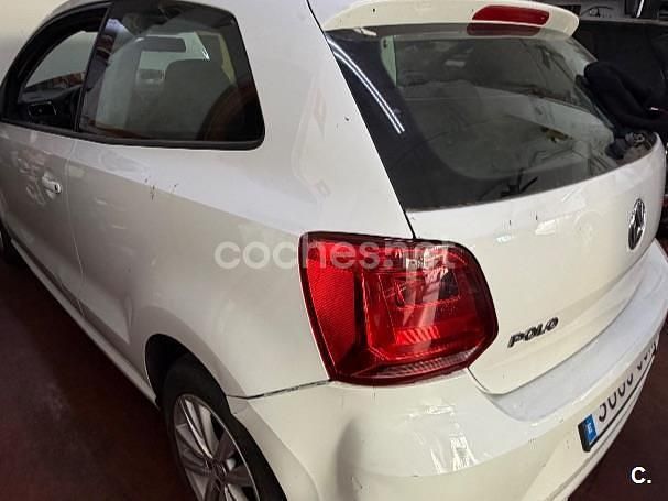 Usado VW Polo Sportline 90 CV (66 kW) 2016 Blanco Berlina
