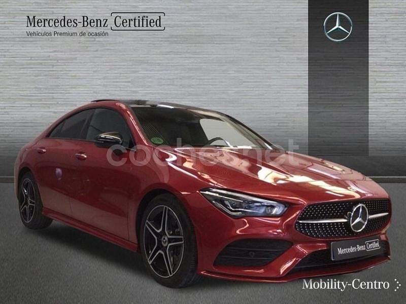 Usado Mercedes CLA200 AMG line 150 HP (110 kW) 2024 Vermelho Sedan