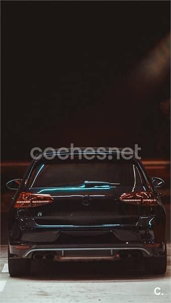Usado VW Golf VII R 300 CV (220 kW) 2016 Negro Berlina