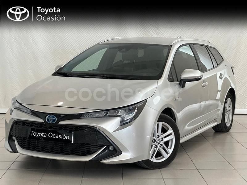 Gris / plata Usado 2020 Toyota Corolla Active Familiar | 22.990 € (Un poco caro) - Imagen 1/4