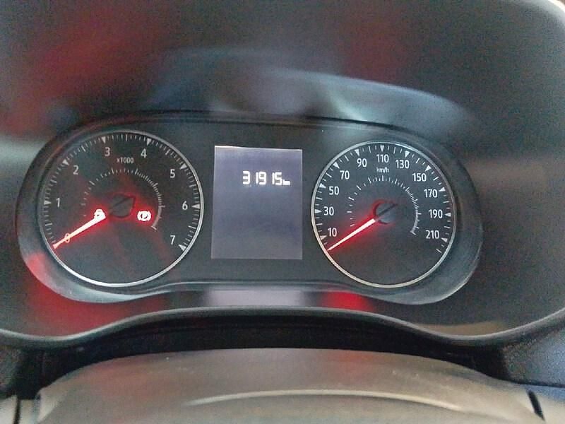 Usado Dacia Sandero Essentiel 91 CV (66 kW) 2021 Gris Berlina