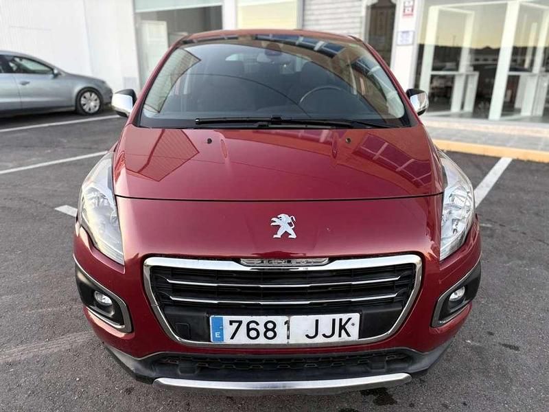 Usado Peugeot 3008 Access 120 CV (88 kW) 2015 Burdeos Familiar