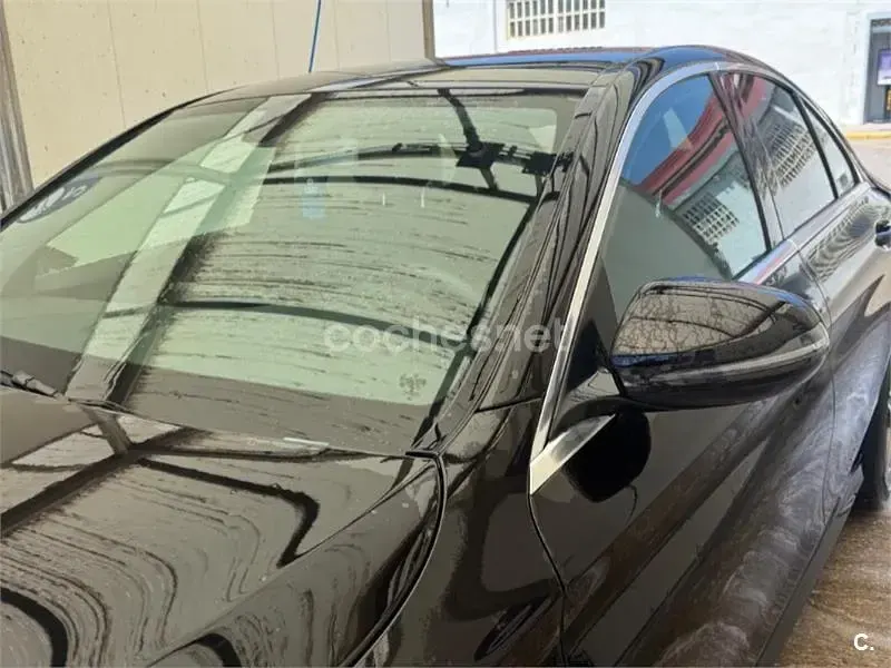Usado Mercedes C200 136 CV (100 kW) 2019 Negro Berlina