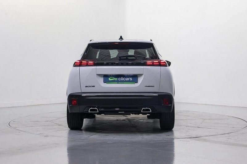 Usado Peugeot 2008 Allure 136 CV (100 kW) 2025 Blanco SUV