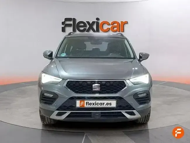 Usado Seat Ateca Style 150 CV (110 kW) 2023 Gris SUV