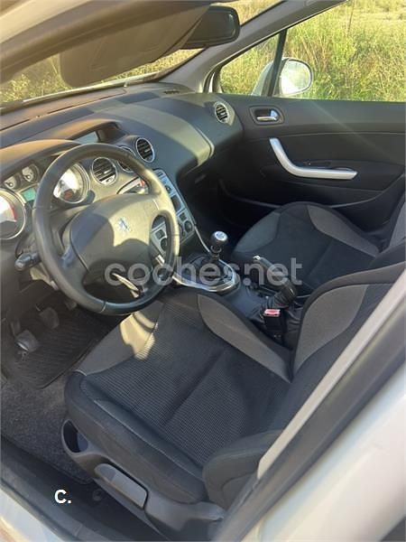 Blanco Usado 2010 Peugeot 308 Premium Berlina | 3200 € (Buen precio) - Imagen 1/4