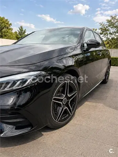 Usado Mercedes A250 218 CV (160 kW) 2024 Negro Berlina