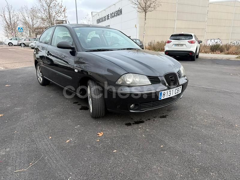 Negro Usado 2003 Seat Ibiza Berlina | 1490 € (Buen precio) - Imagen 1/4
