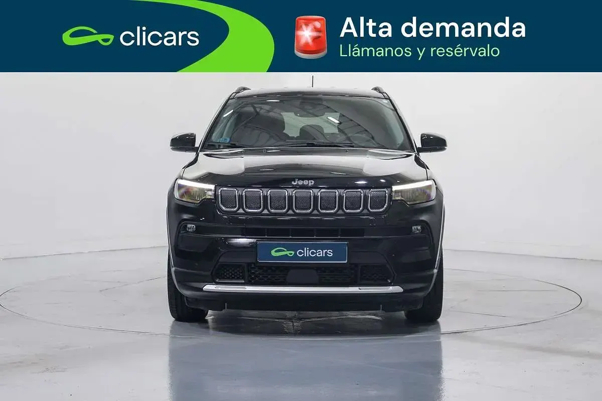 Usado Jeep Compass Limited 131 CV (96 kW) 2022 Negro SUV