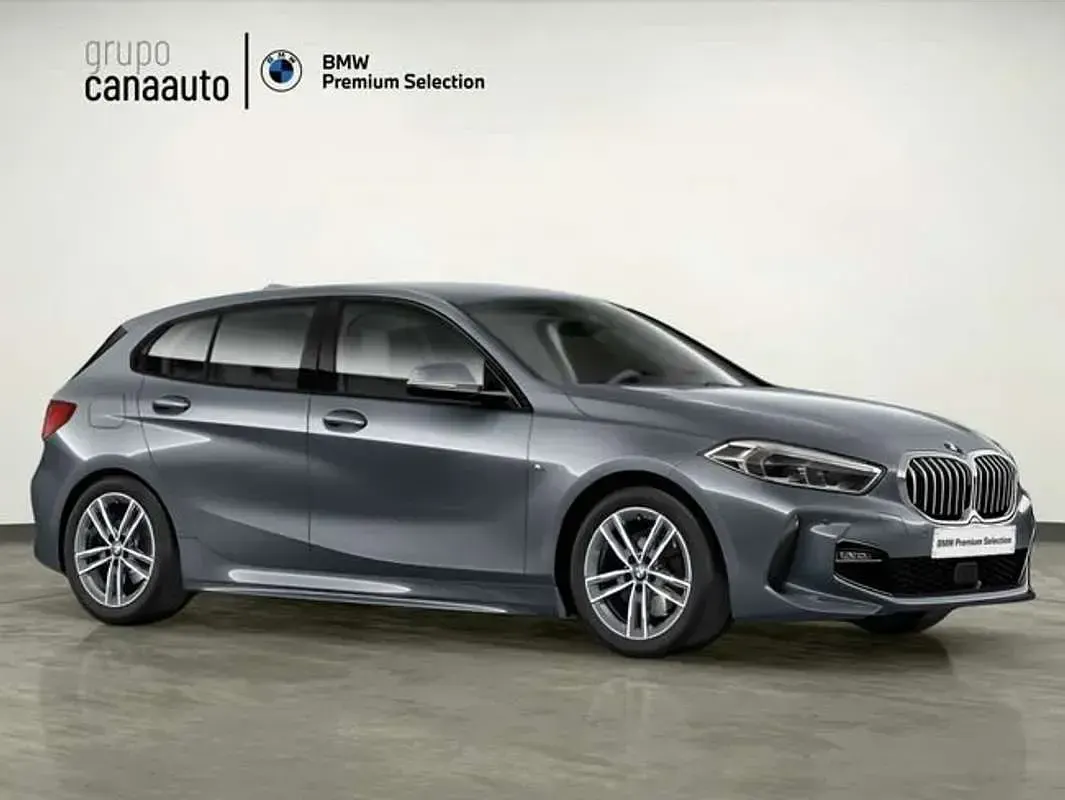 Usado BMW 118 Shadowline 136 CV (100 kW) 2022 Gris Utilitario
