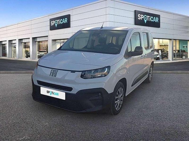 Blanco Usado 2024 Fiat Doblò Monovolumen | 24.100 € (Precio justo) - Imagen 1/4