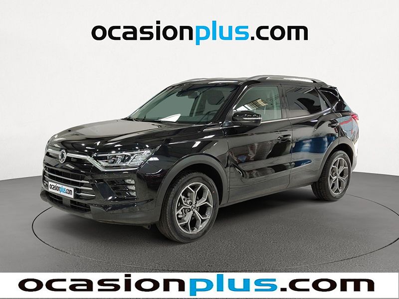 Blanco Nuevo 2025 Ssangyong Korando SUV | 23.261 € (Precio justo) - Imagen 1/4