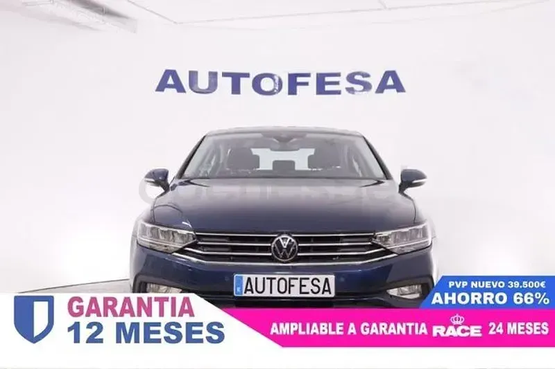 Usado VW Passat Business 122 CV (89 kW) 2020 Azul Berlina