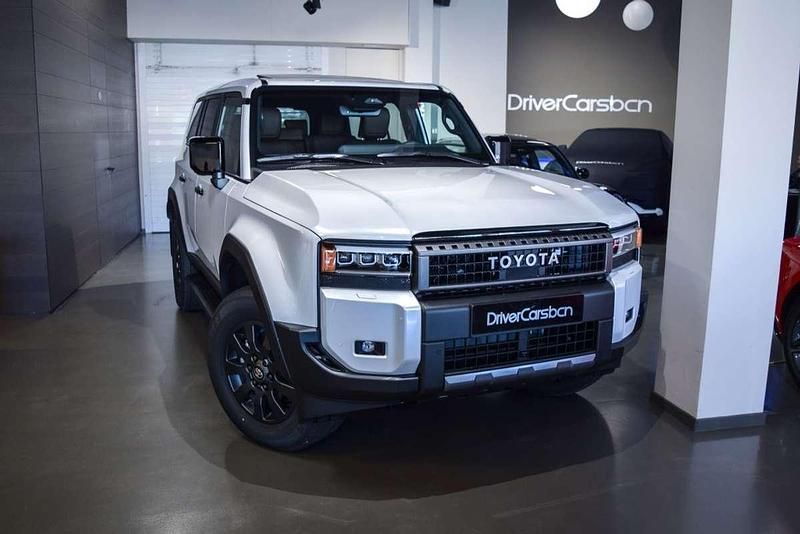 Blanco Nuevo 2025 Toyota Land Cruiser SUV | 90.900 € (Precio justo) - Imagen 1/4