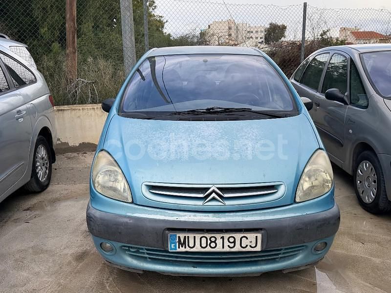 Usado Citroën Xsara Picasso 90 CV (66 kW) 2000 Azul Monovolumen