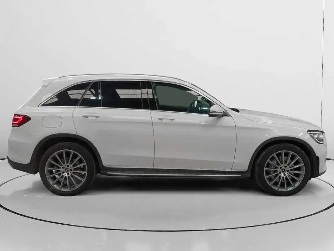 Usado Mercedes GLC220 194 CV (142 kW) 2021 Blanco SUV