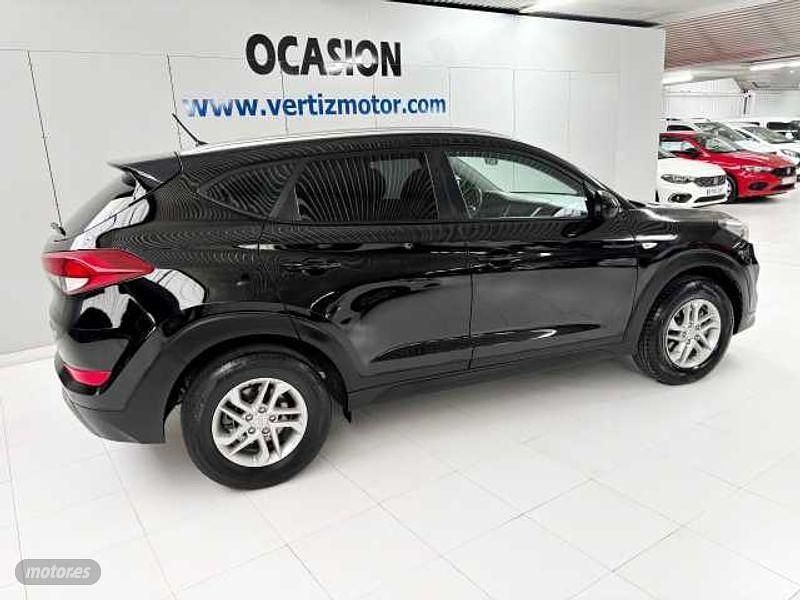 Usado Hyundai Tucson 132 CV (97 kW) 2018 Negro SUV