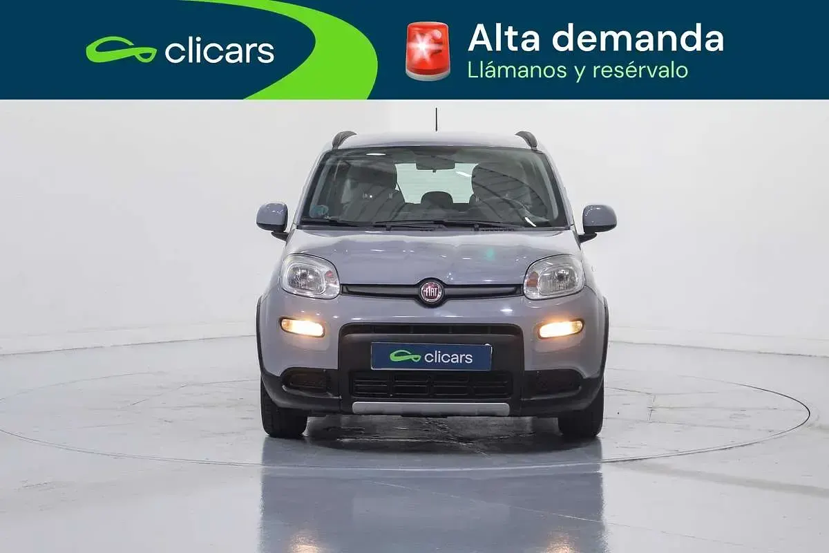 Usado Fiat Panda 69 CV (50 kW) 2022 Gris Utilitario