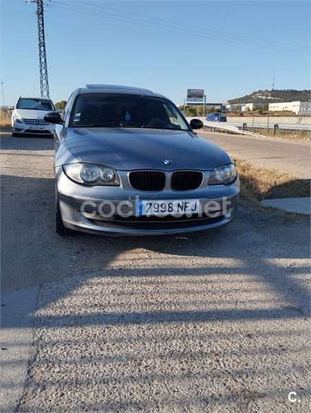 Usado BMW 118 122 CV (89 kW) 2008 Gris / plata Utilitario