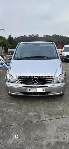 Usado Mercedes Viano 150 CV (110 kW) 2007 Gris / plata Monovolumen