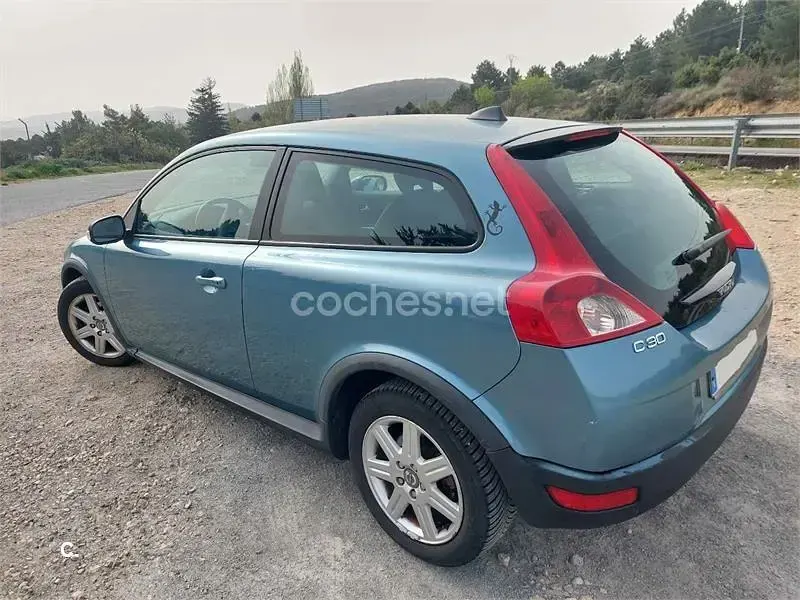 Käytetty Volvo C30 Momentum 136 HP (100 kW) 2007 Harmaa Viistoperä