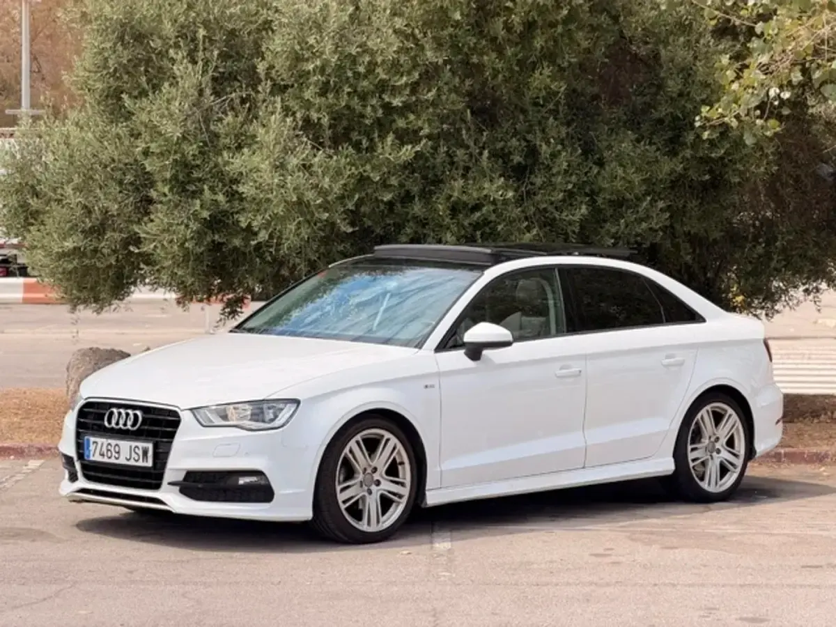 Usado Audi A3 S-Line 150 CV (110 kW) 2016 Berlina