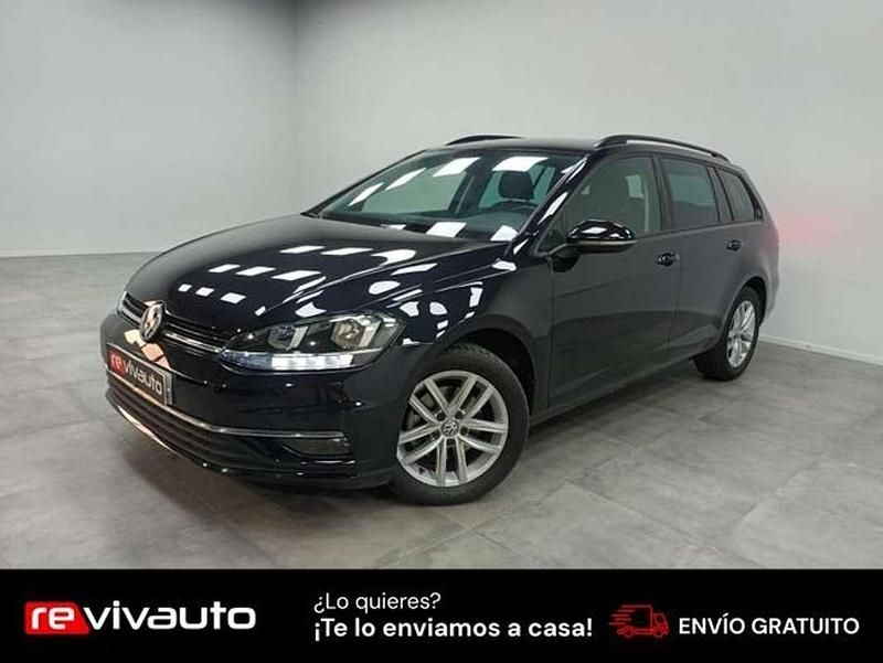Usado VW Golf VII Advance 116 CV (85 kW) 2020 Negro Familiar