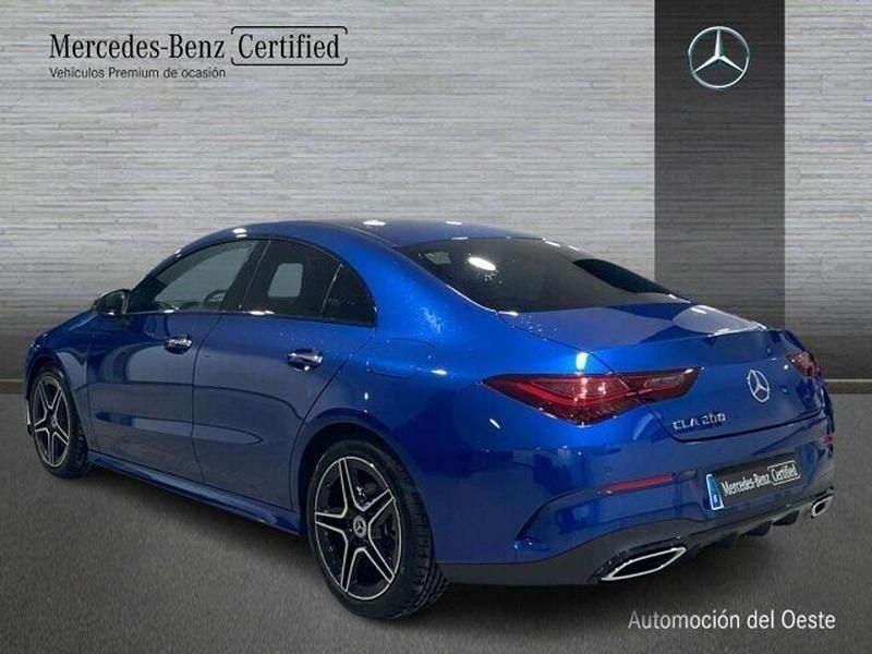 Usado Mercedes CLA200 AMG line 163 CV (119 kW) 2025 Azul Berlina