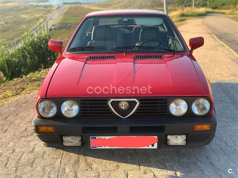 Usado Alfa Romeo Sprint Sprint 118 CV (86 kW) 1988 Rojo Coupe