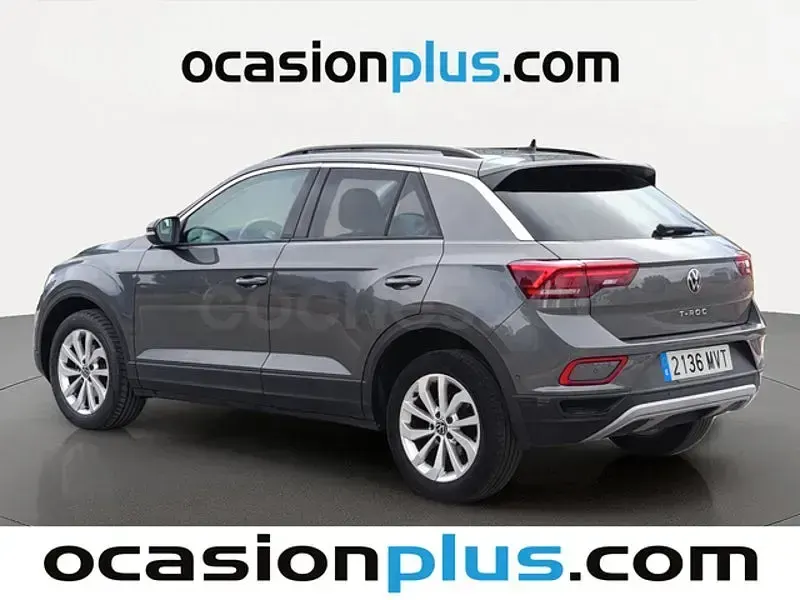 Usado VW T-Roc Life 115 CV (84 kW) 2024 Gris SUV