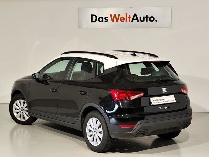 Negro Usado 2024 Seat Arona Style SUV | 18.500 € (Precio justo) - Imagen 1/4