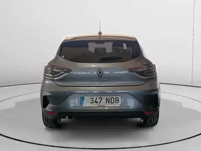 Usado Renault Clio Evolution 101 CV (74 kW) 2025 Gris Utilitario