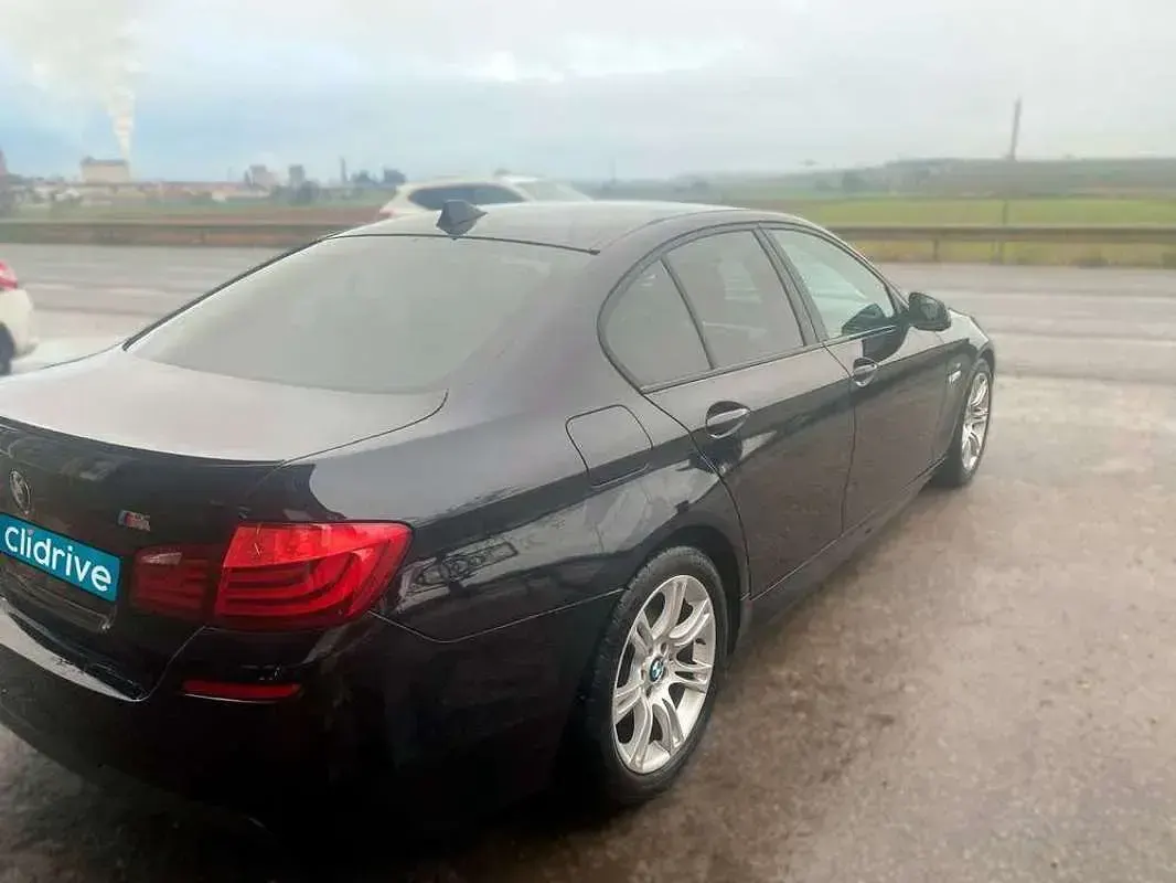 Usado BMW 520 177 CV (130 kW) 2012 Negro Berlina